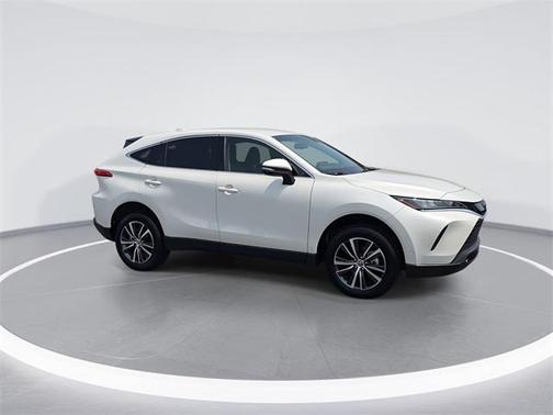 2022 Toyota Venza LE