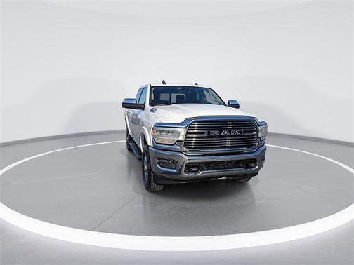 2020 RAM 2500 Laramie Crew Cab 4X4 6'4' Box