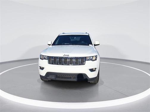 2020 Jeep Grand Cherokee Laredo