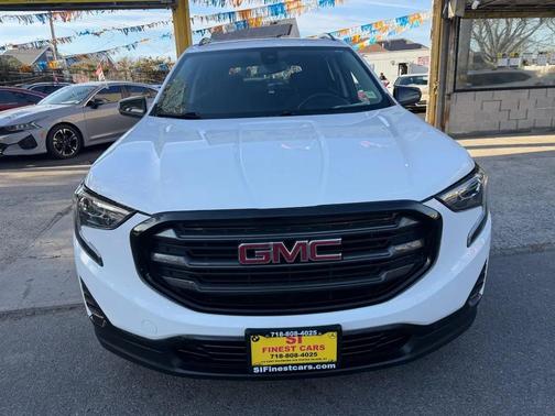 Summit White 2021 GMC Terrain SLE