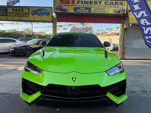 2024 Lamborghini Urus S