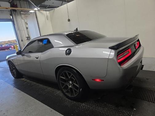 2016 Dodge Challenger R/T