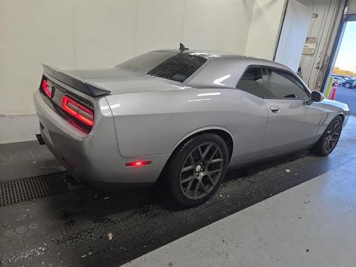 2016 Dodge Challenger R/T