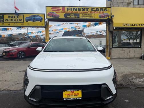 2024 Hyundai KONA SEL