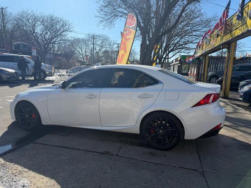 2016 Lexus IS 300 Base