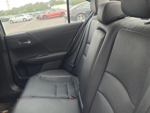 2017 Honda Accord Sport SE