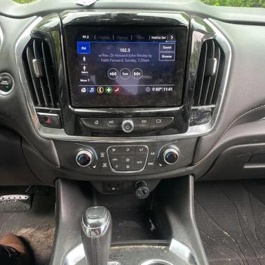Satin Steel Metallic 2020 Chevrolet Traverse LT Leather