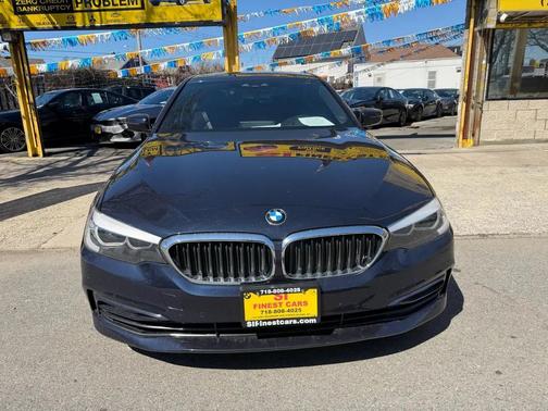 Dark Blue 2018 BMW 530 xDrive