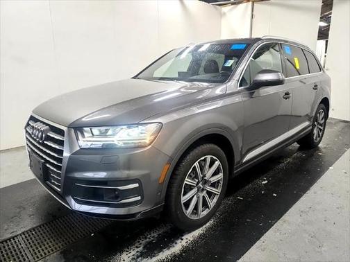 2019 Audi Q7 55 Premium Plus