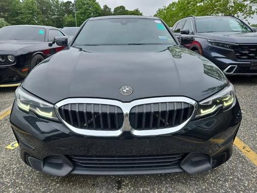 Black Sapphire Metallic 2020 BMW 330 xDrive