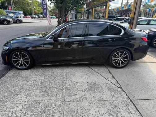 Black Sapphire Metallic 2020 BMW 330 xDrive