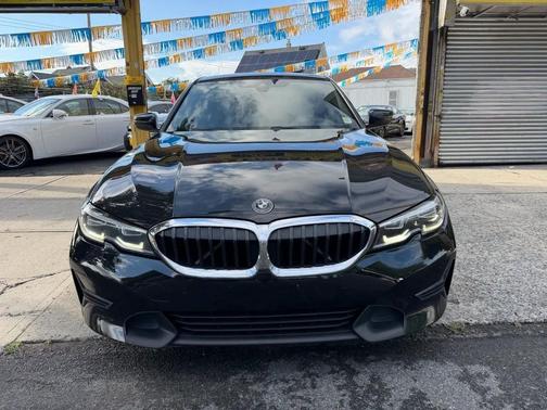 Black Sapphire Metallic 2020 BMW 330 xDrive