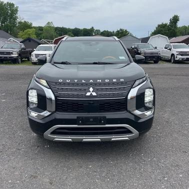 Black 2022 Mitsubishi Outlander SEL