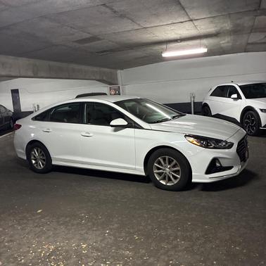 2019 Hyundai SONATA SE