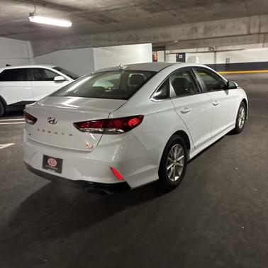 2019 Hyundai SONATA SE
