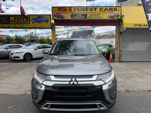 2020 Mitsubishi Outlander SE