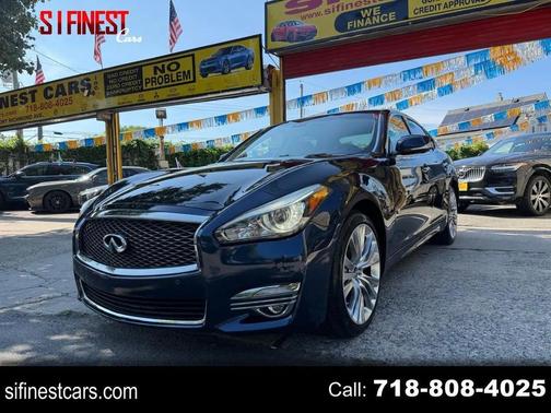 Blue 2017 INFINITI Q70 3.7X
