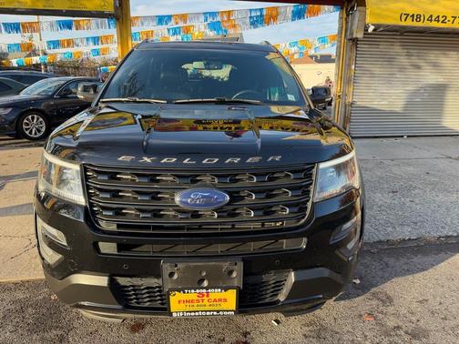 2017 Ford Explorer sport