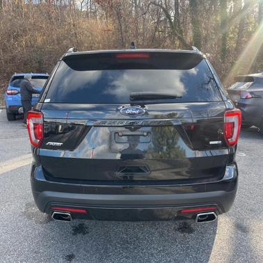 2017 Ford Explorer sport