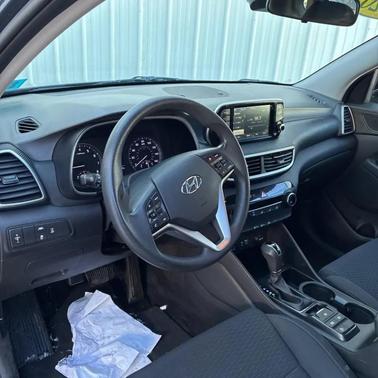 2020 Hyundai TUCSON SE