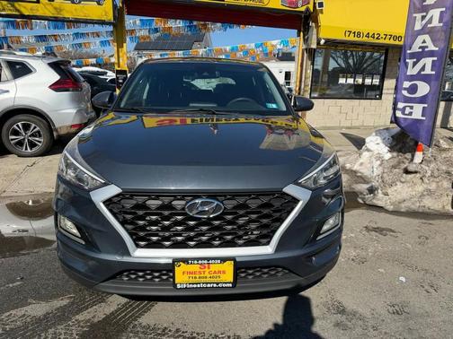 2020 Hyundai TUCSON SE