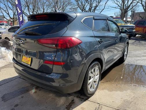 2020 Hyundai TUCSON SE