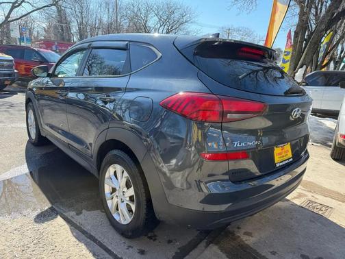 2020 Hyundai TUCSON SE