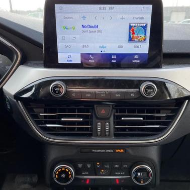 Dark Persian Green Metallic 2020 Ford Escape SE