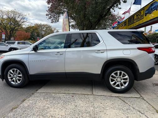 2018 Chevrolet Traverse LS