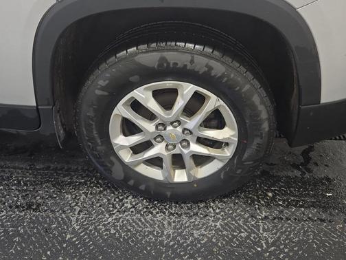 2018 Chevrolet Traverse LS