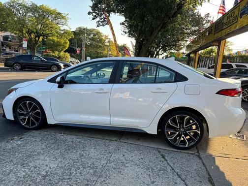 2020 Toyota Corolla SE