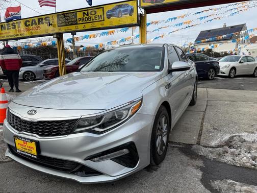 2020 Kia Optima LX