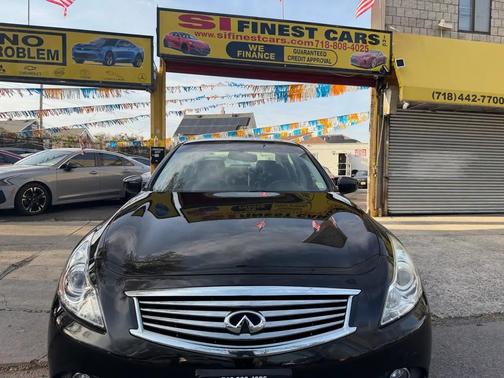 Black Obsidian 2015 INFINITI Q40 Base