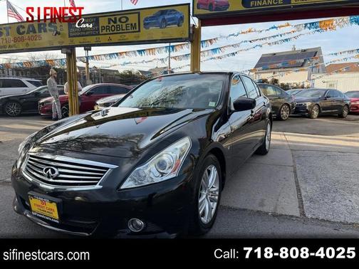 Black Obsidian 2015 INFINITI Q40 Base