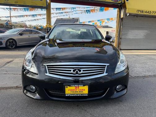 Black Obsidian 2015 INFINITI Q40 Base