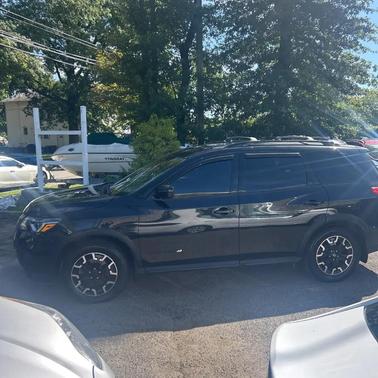 Magnetic Black Pearl 2020 Nissan Pathfinder SV 4WD