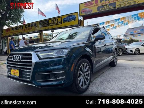 Teal 2018 Audi Q7 3.0T Premium Plus