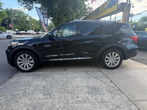 Agate Black Metallic 2020 Ford Explorer Limited