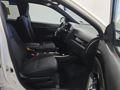 2018 Mitsubishi Outlander SEL