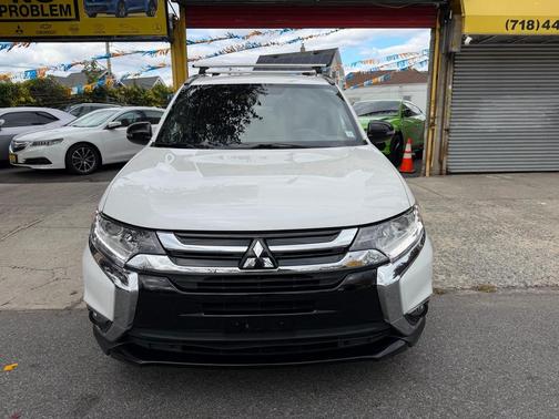 2018 Mitsubishi Outlander SEL