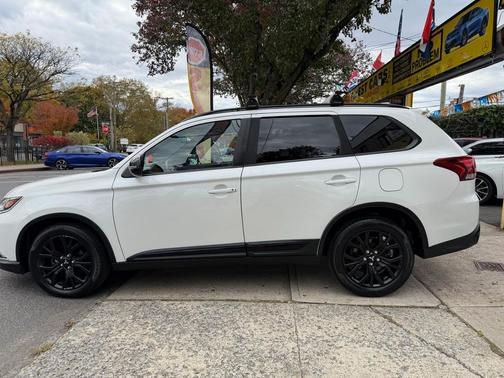 2018 Mitsubishi Outlander SEL