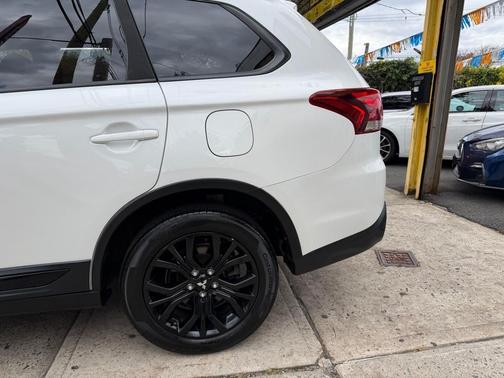 2018 Mitsubishi Outlander SEL