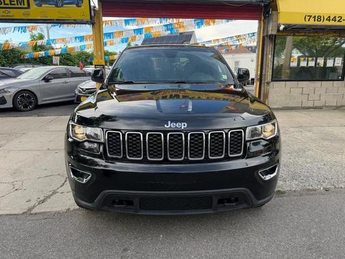 Diamond Black Crystal Pearlcoat 2020 Jeep Grand Cherokee North Edition 4x4