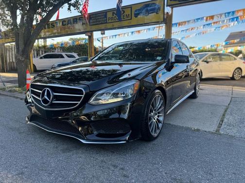 2016 Mercedes-Benz E-Class 4MATIC