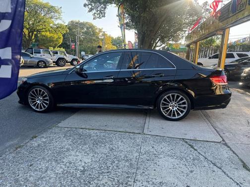 2016 Mercedes-Benz E-Class 4MATIC