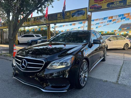 2016 Mercedes-Benz E-Class 4MATIC