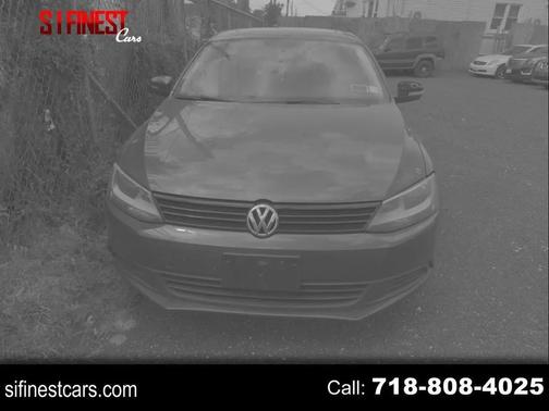 Toffee Brown Metallic 2011 Volkswagen Jetta SE