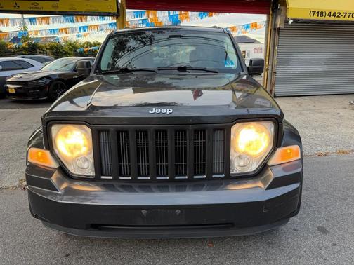 2010 Jeep Liberty Sport