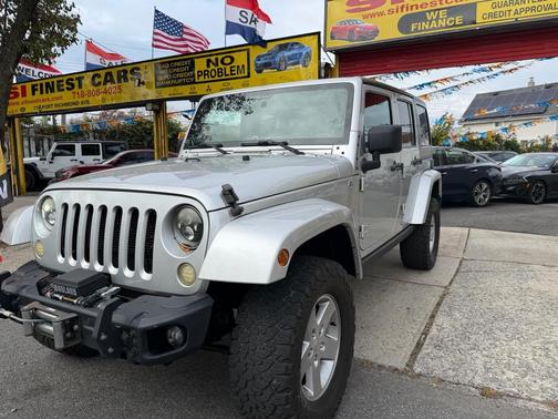 2012 Jeep Wrangler Unlimited Sahara