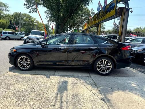 2020 Ford Fusion SEL